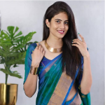 Women's Kanjivaram Woven Soft Silk Saree With Blouse Piece